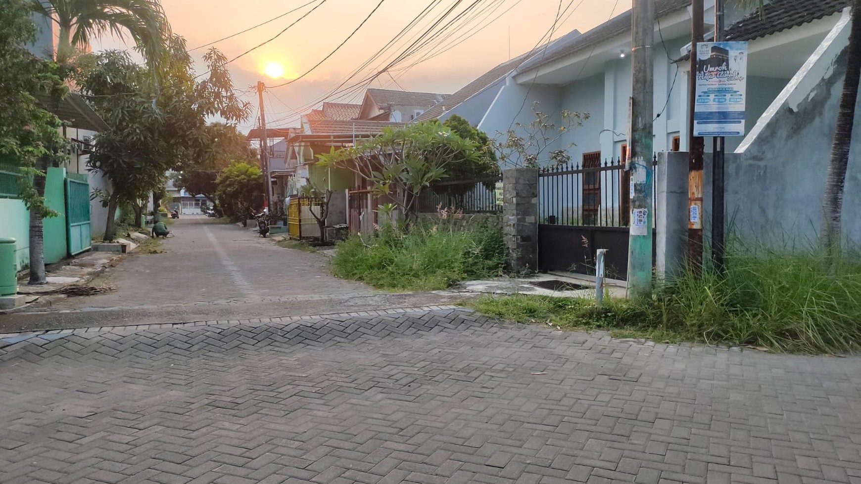 Dijual Rumah Hook di Puri Indah Pusat Kota Sidoarjo