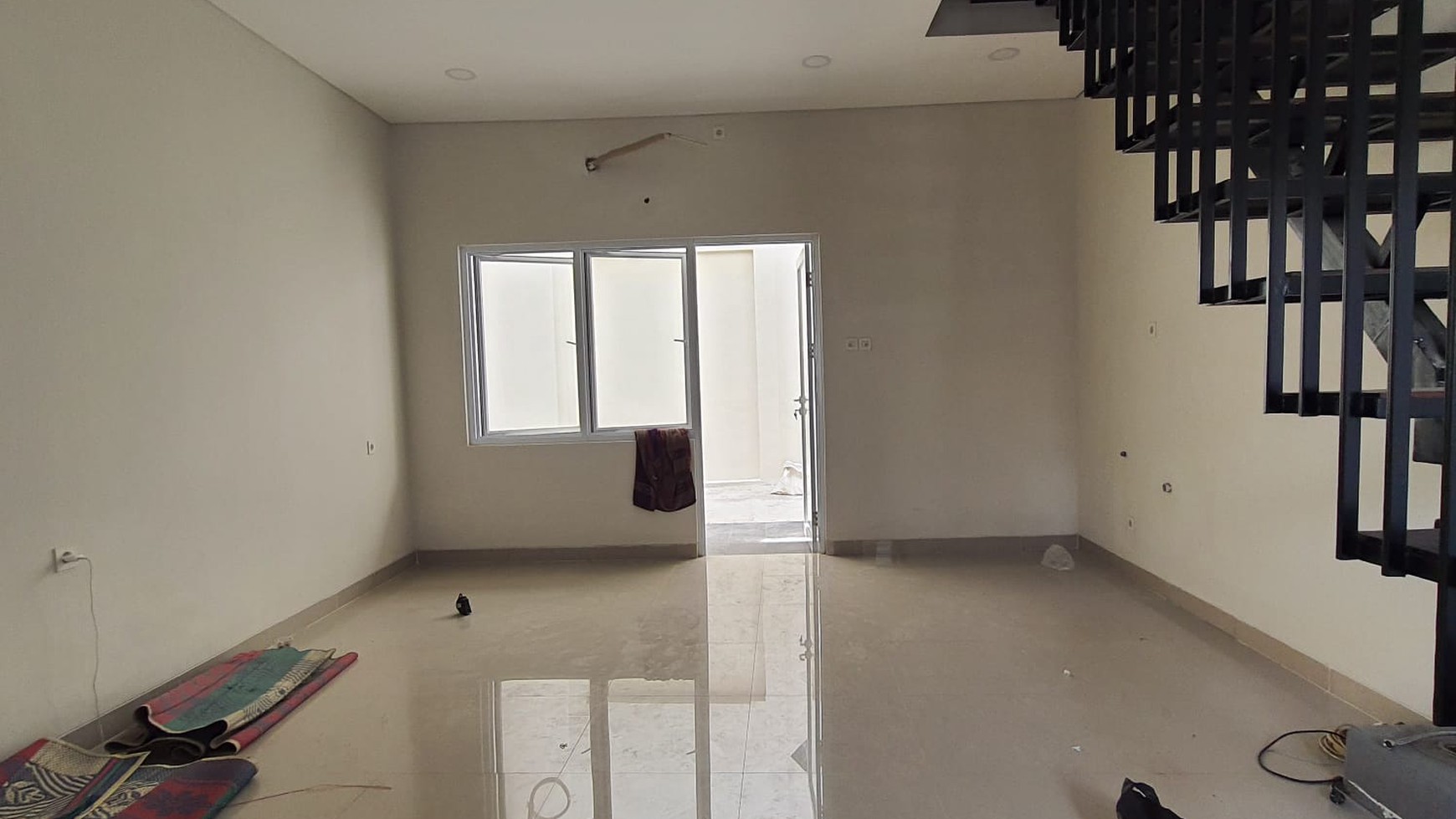 Rumah baru Minimalis 2 lantai di Bojong, Cengkareng - Jakarta barat