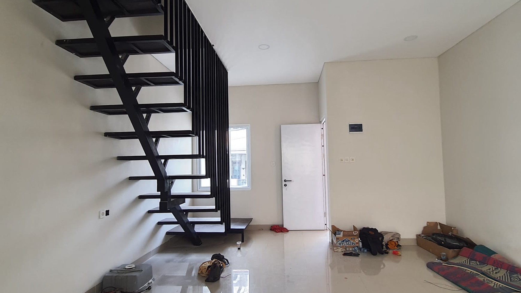 Rumah baru Minimalis 2 lantai di Bojong, Cengkareng - Jakarta barat