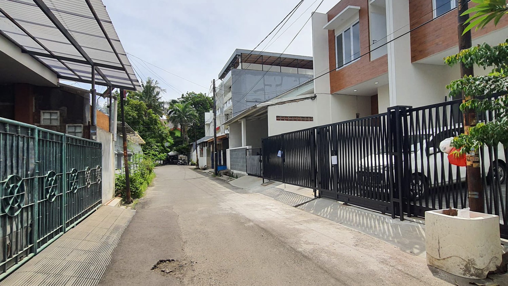 Rumah baru Minimalis 2 lantai di Bojong, Cengkareng - Jakarta barat