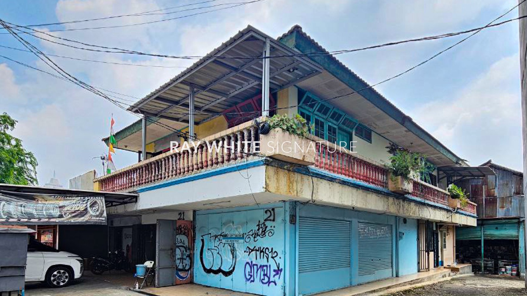 Dijual Rumah dan Ruko Cocok Untuk Usaha di Jl Ciputat Raya