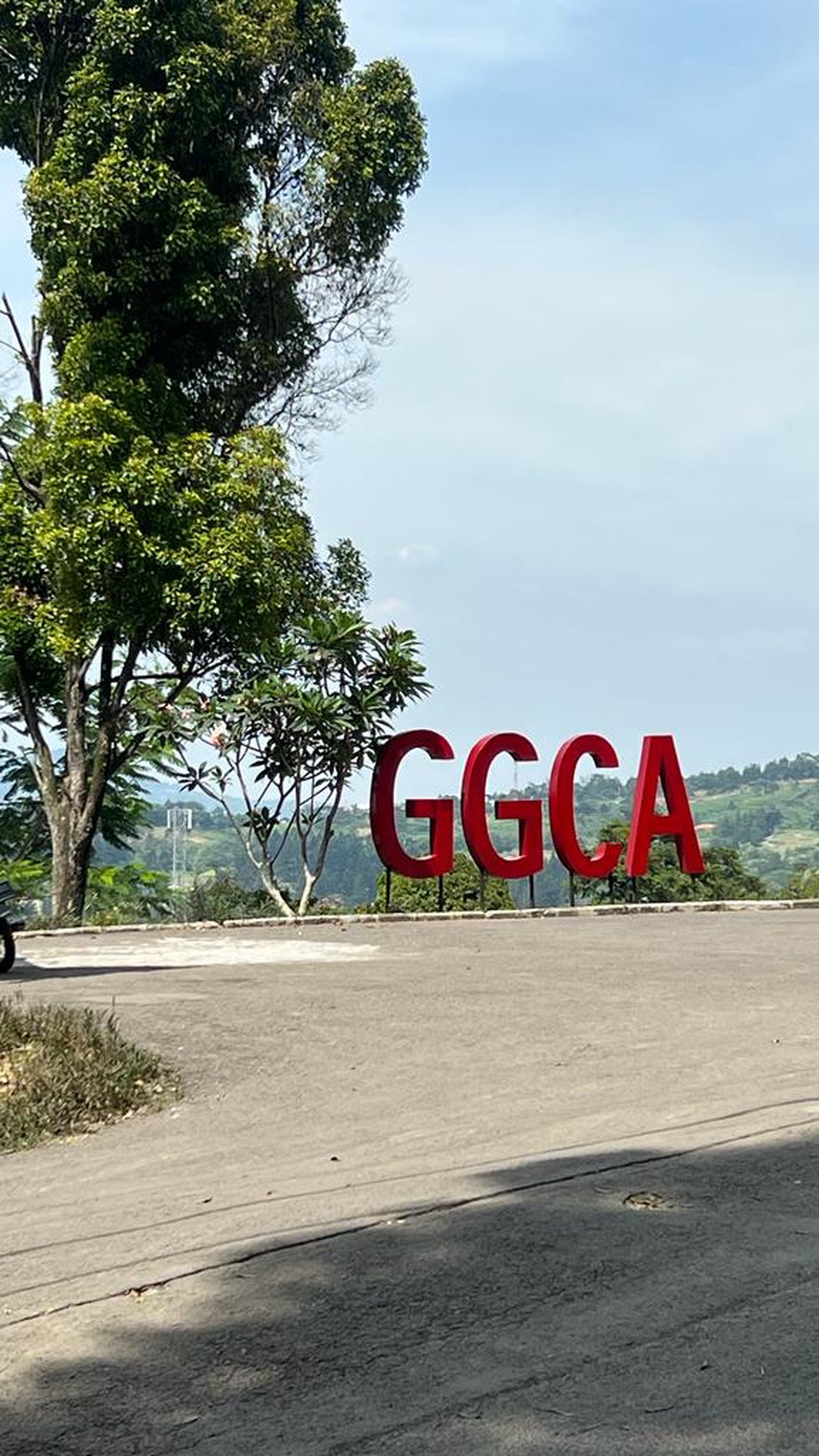 Tanah Luas di Gunung Geulis, Bogor