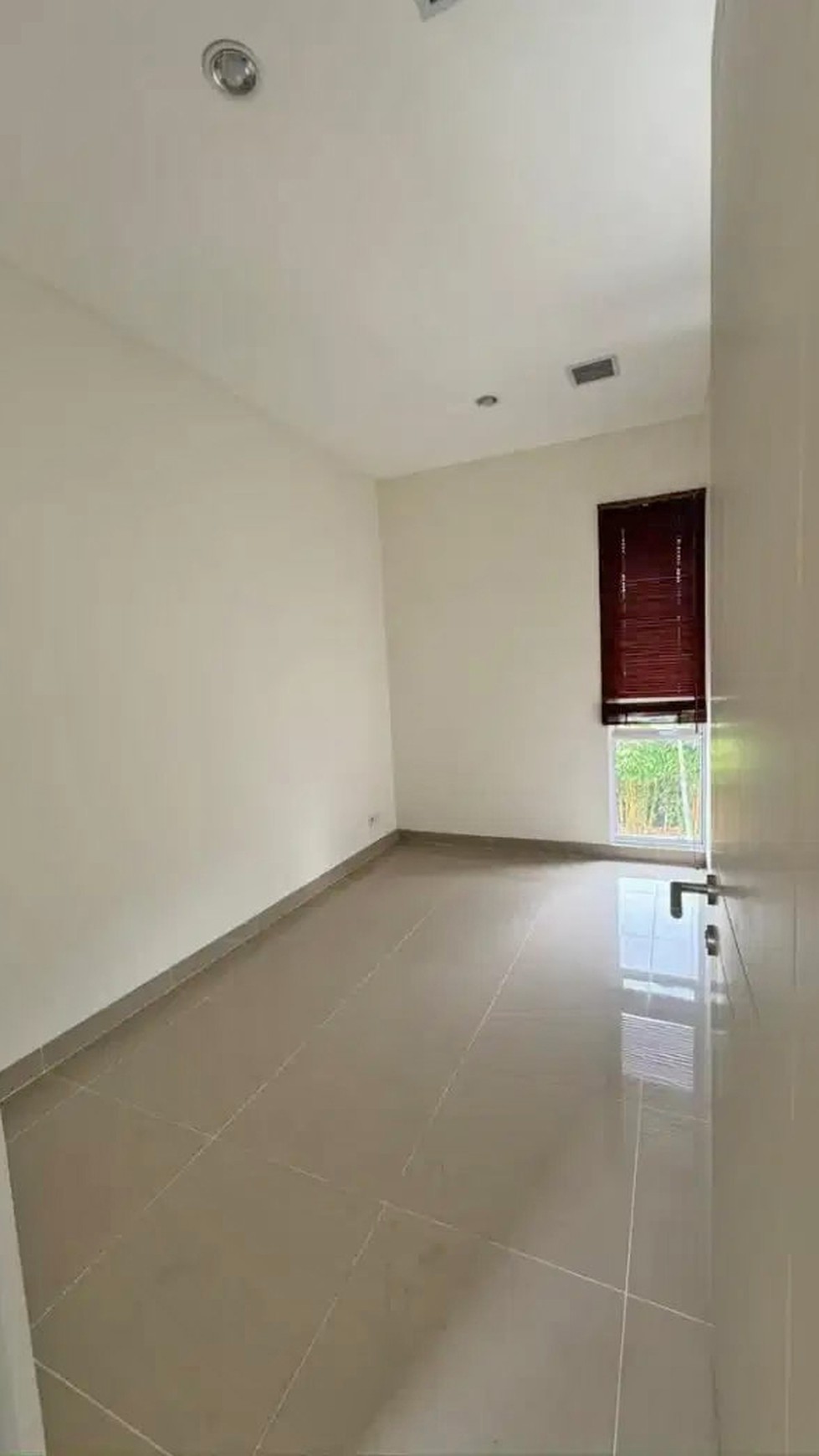 Dijual Cepat Rumah Baru di Nara Village Gading Serpong