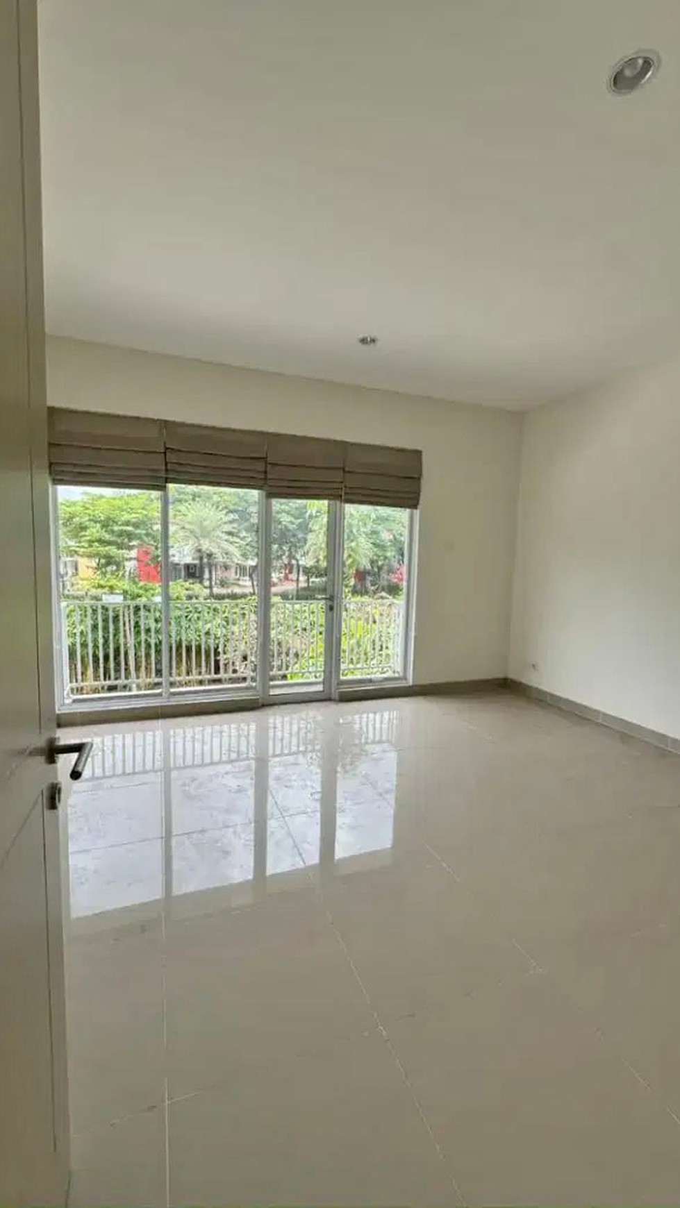 Dijual Cepat Rumah Baru di Nara Village Gading Serpong