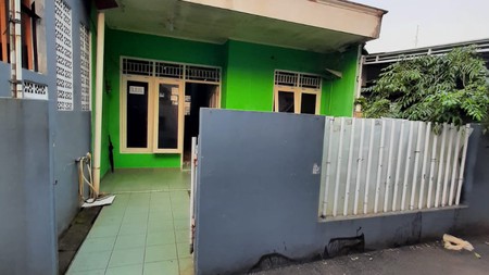 Rumah Bagus Di Perum PTB Cibubur Jakarta Timur