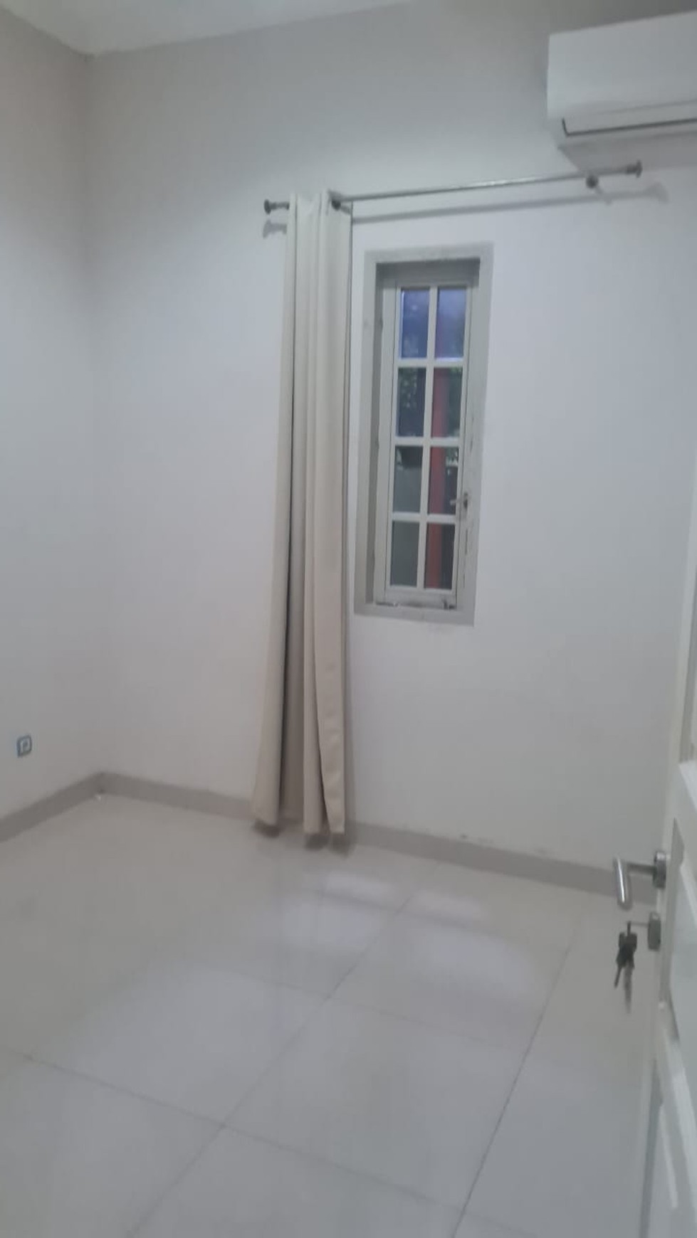 Fast Rent. Rumah Bagus Villa Melati Mas, Serpong