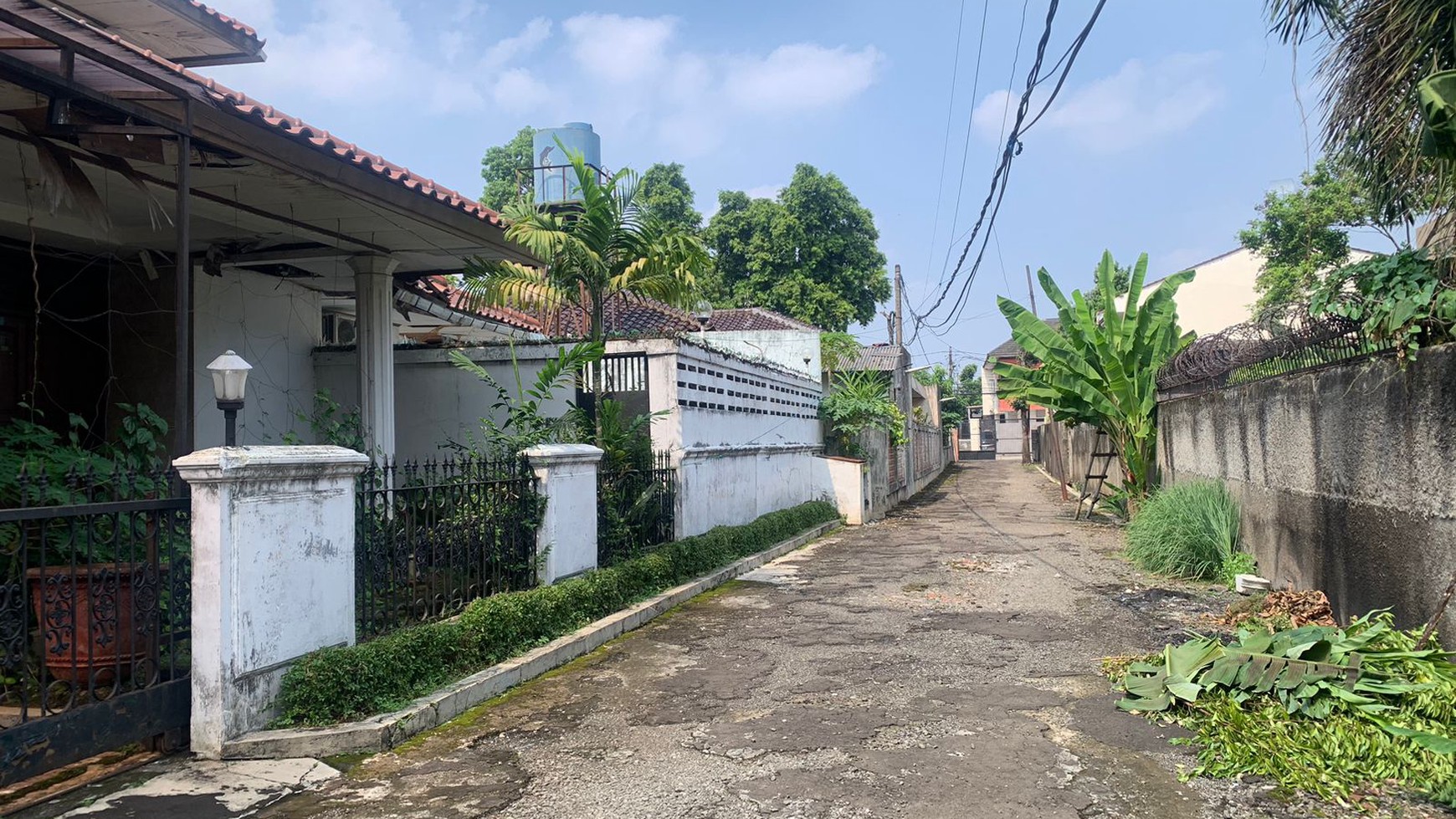 Rumah Hitung Tanah Di Jl Lebak Bulus Jakarta Selatan