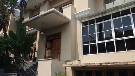 Rumah Bagus Di Jl Maribaya, Puri Cinere Jakarta Selatan