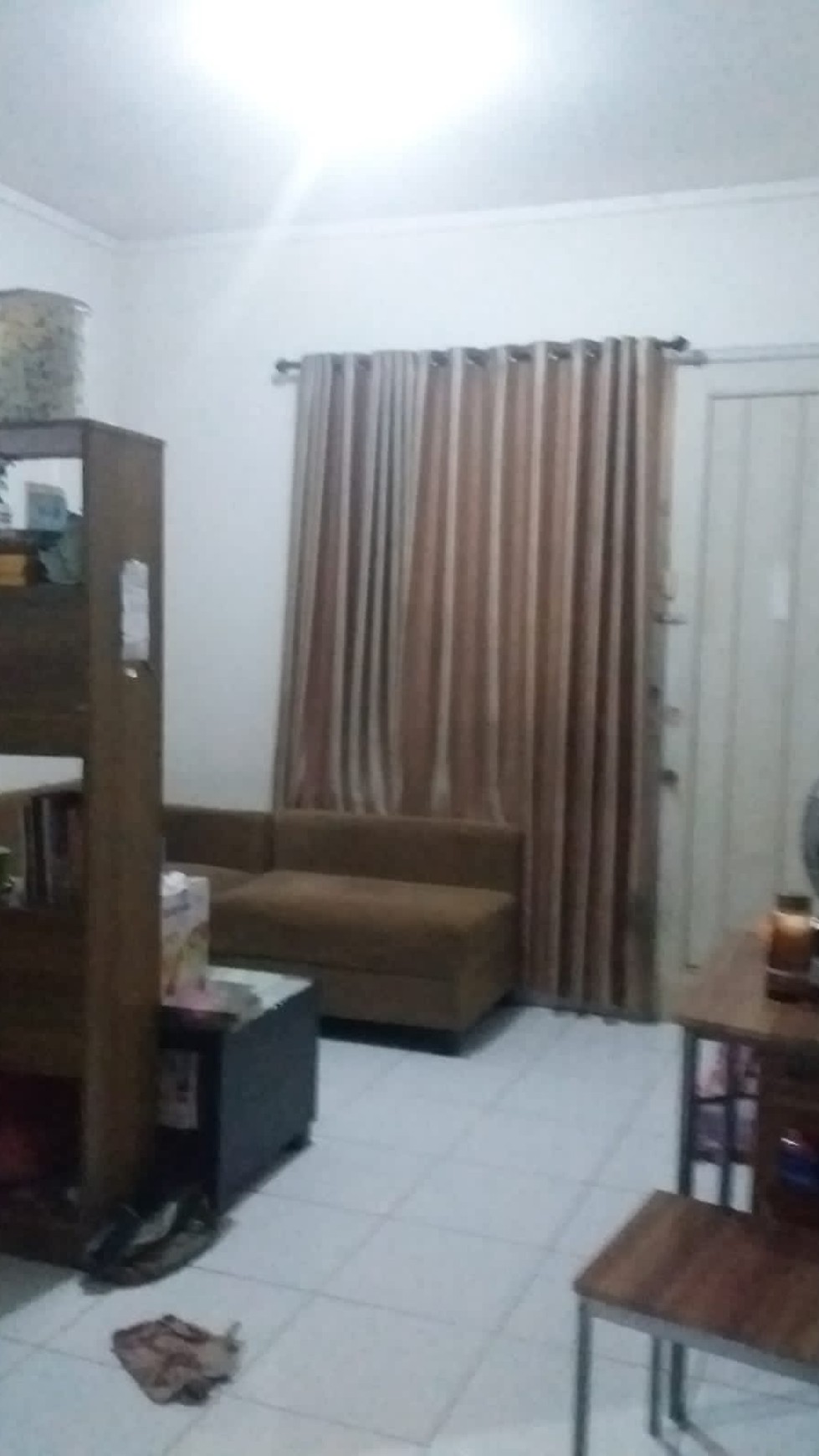 Rumah Minimalis 2 Lantai dalam Cluster BSD City