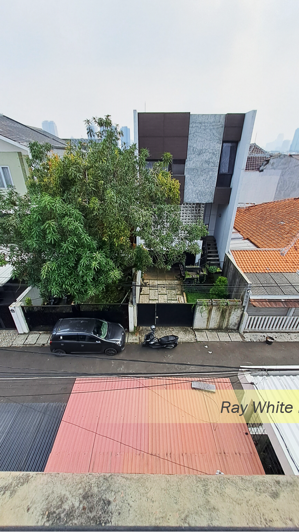 Rumah 3,5 Lantai Semi-Furnished di Kebayoran Baru, Jakarta Selatan #HR