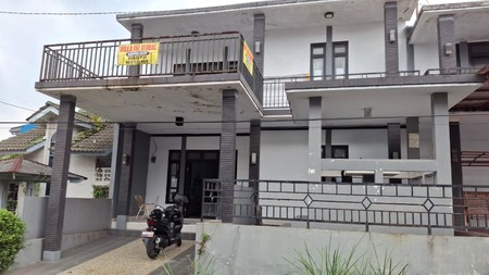 Dijual rumah di villa Green Apple Puncak Bogor Jawa Barat