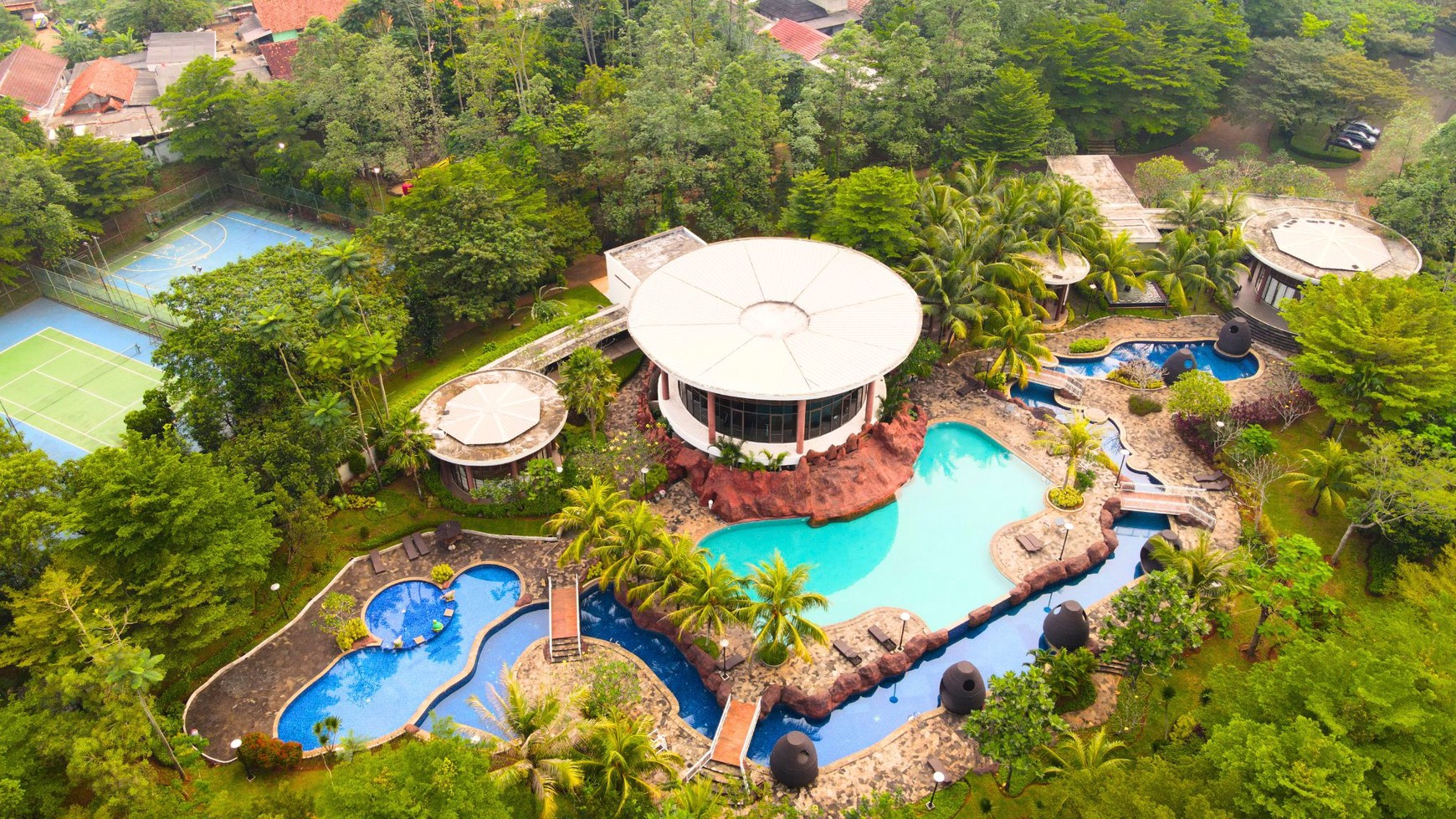 Rumah Hitung Tanah Area Cipete