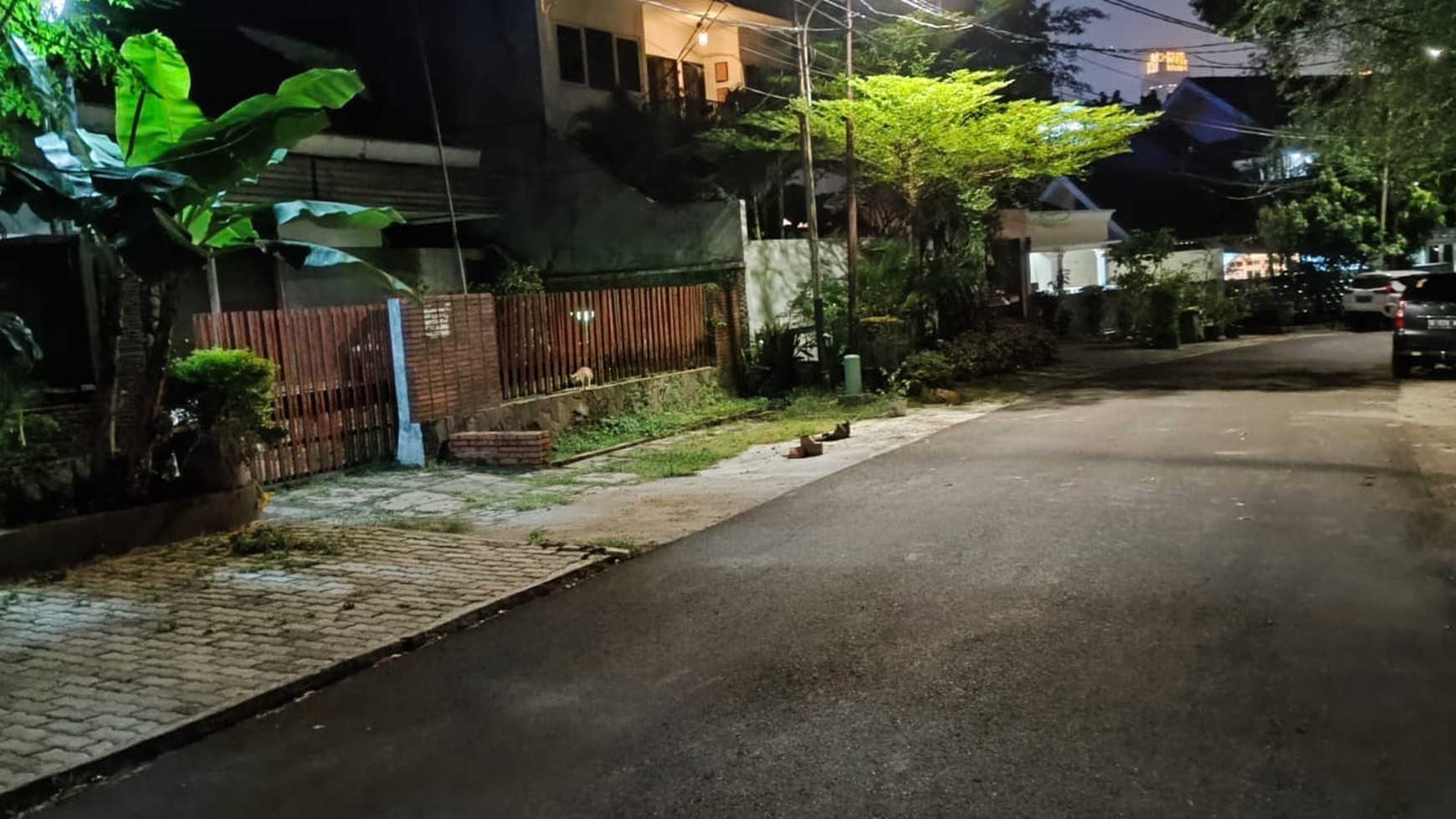 Rumah Hitung Tanah Area Cipete