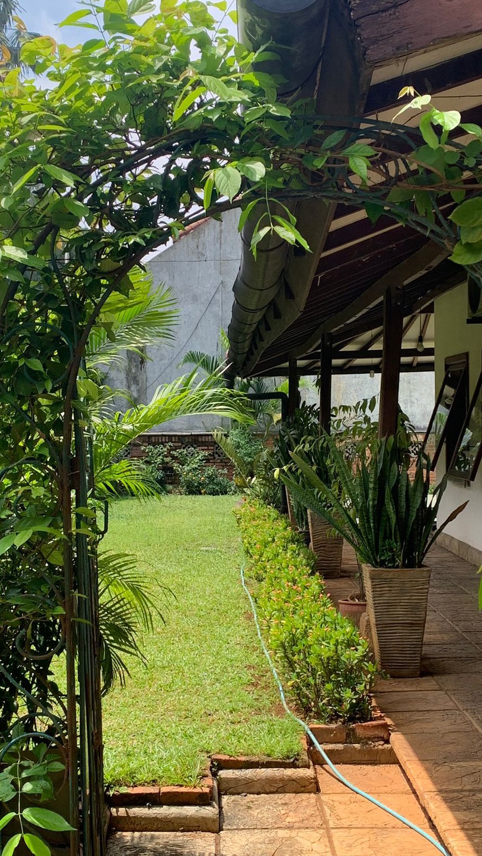 Rumah Hitung Tanah Area Cipete