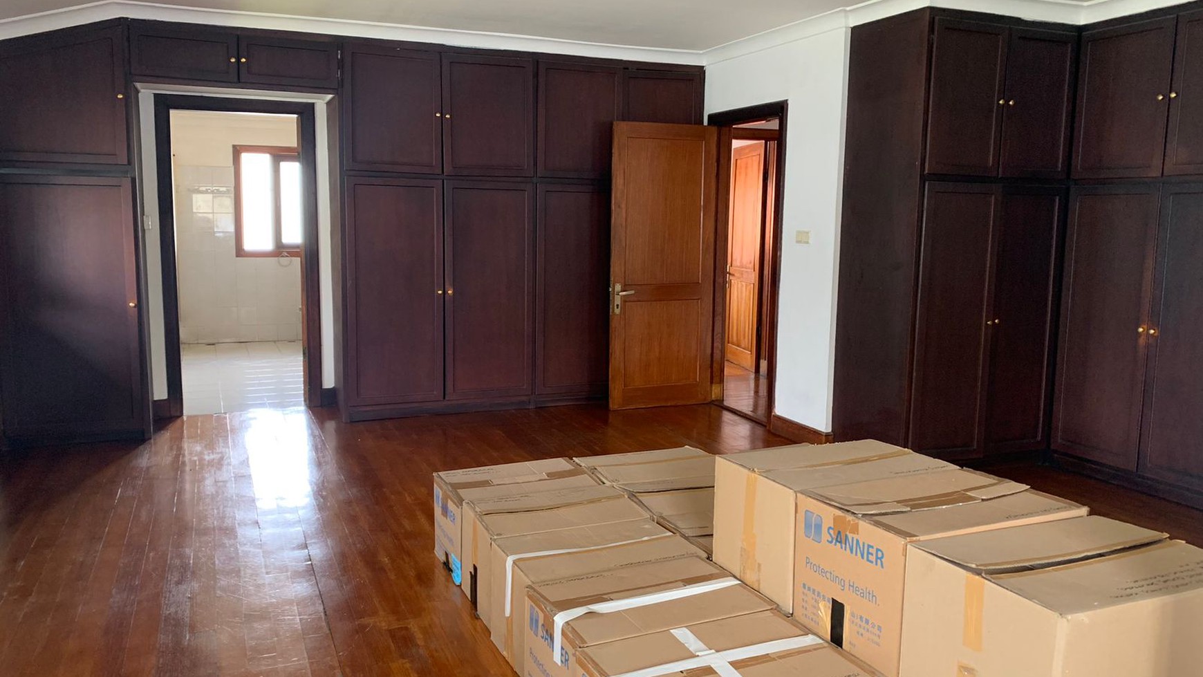 Rumah Hitung Tanah Area Cipete