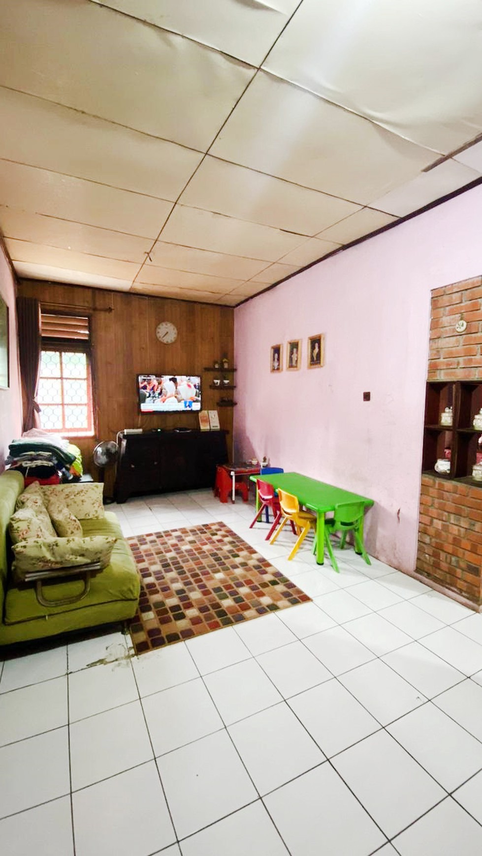 Rumah Hitung Tanah Area Cipete