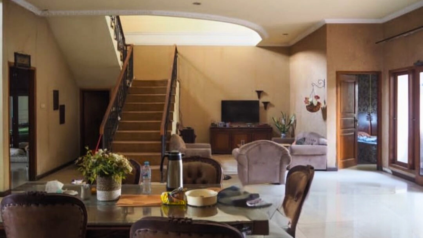 Rumah Hitung Tanah Area Cipete