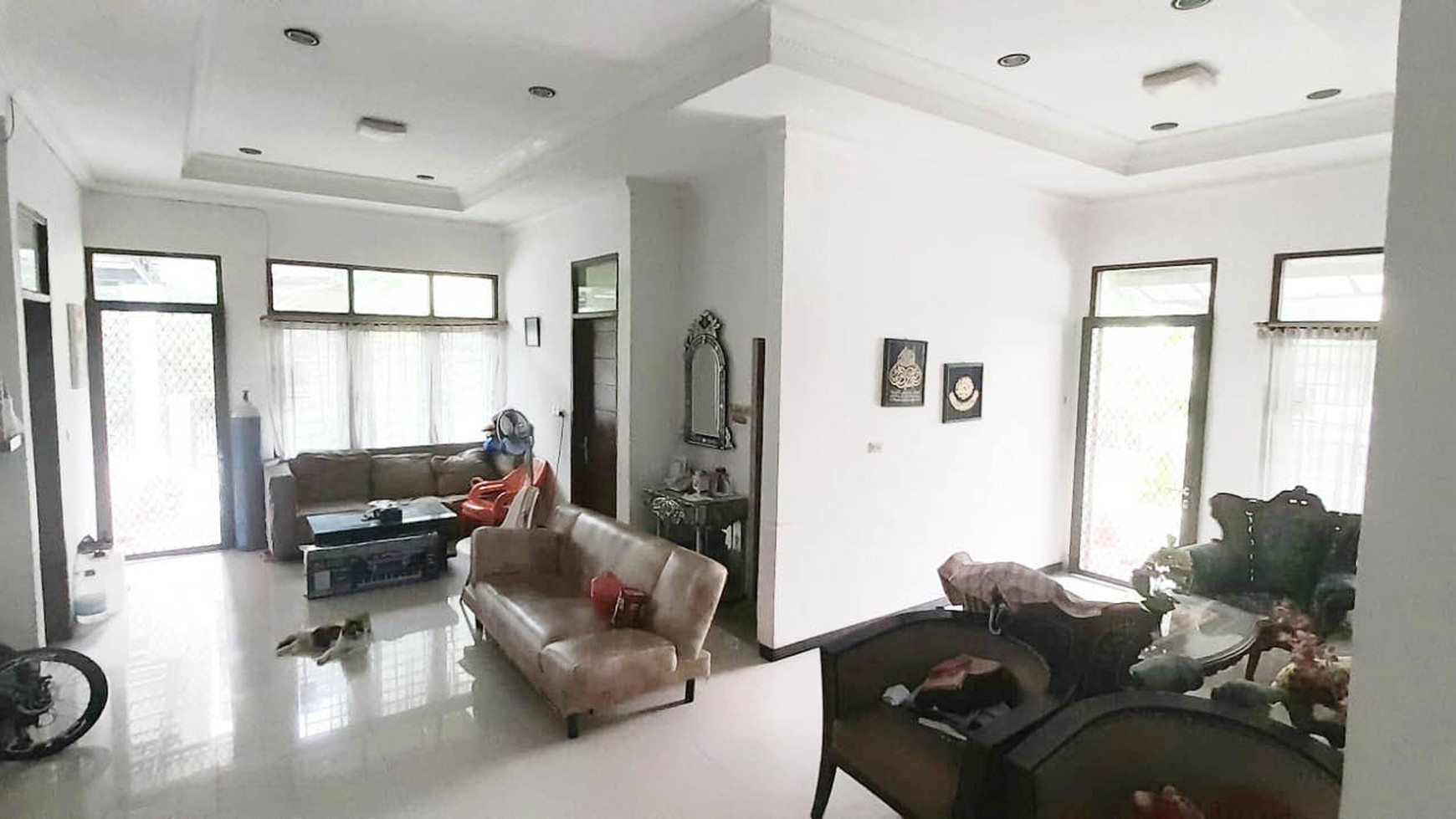 Rumah Hoek Taman Pegangsaan Indah, Kelapa Gading Luas 16x17m2