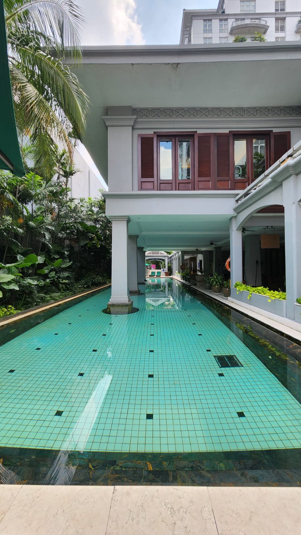 For Sale Menteng Executive Apartment 2BR, Fully Furnished