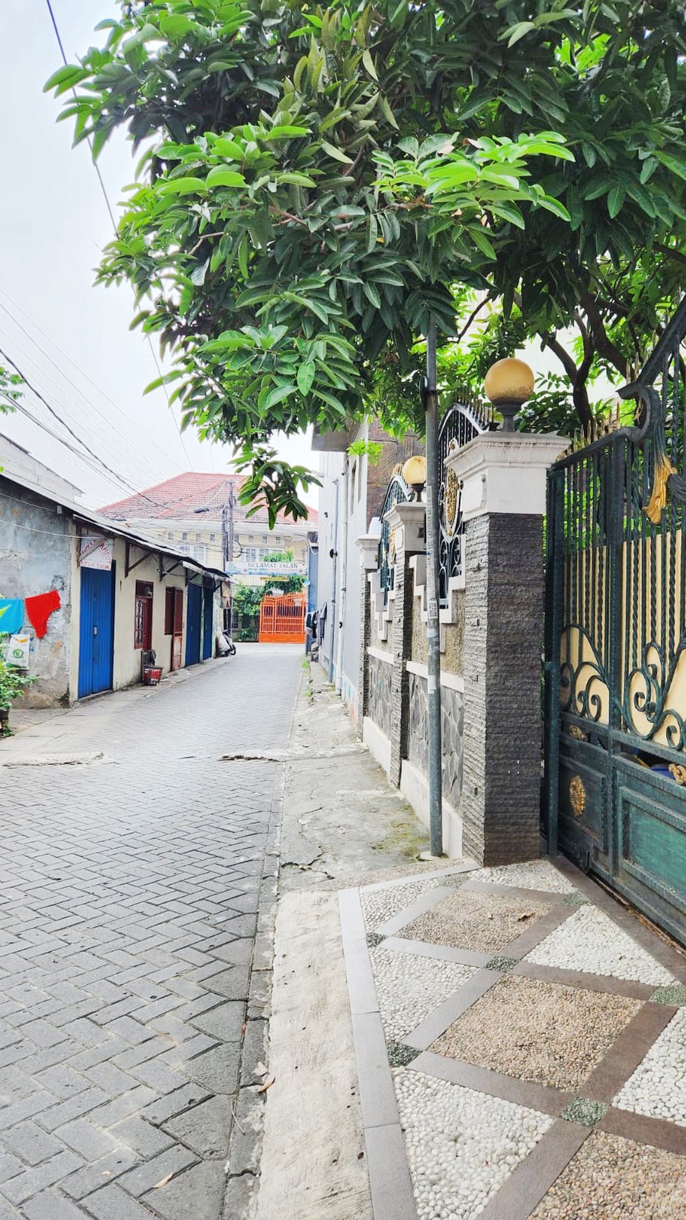 Rumah Bagus Di Jl Taman Asri Lama Cipadu Tangerang Selatan