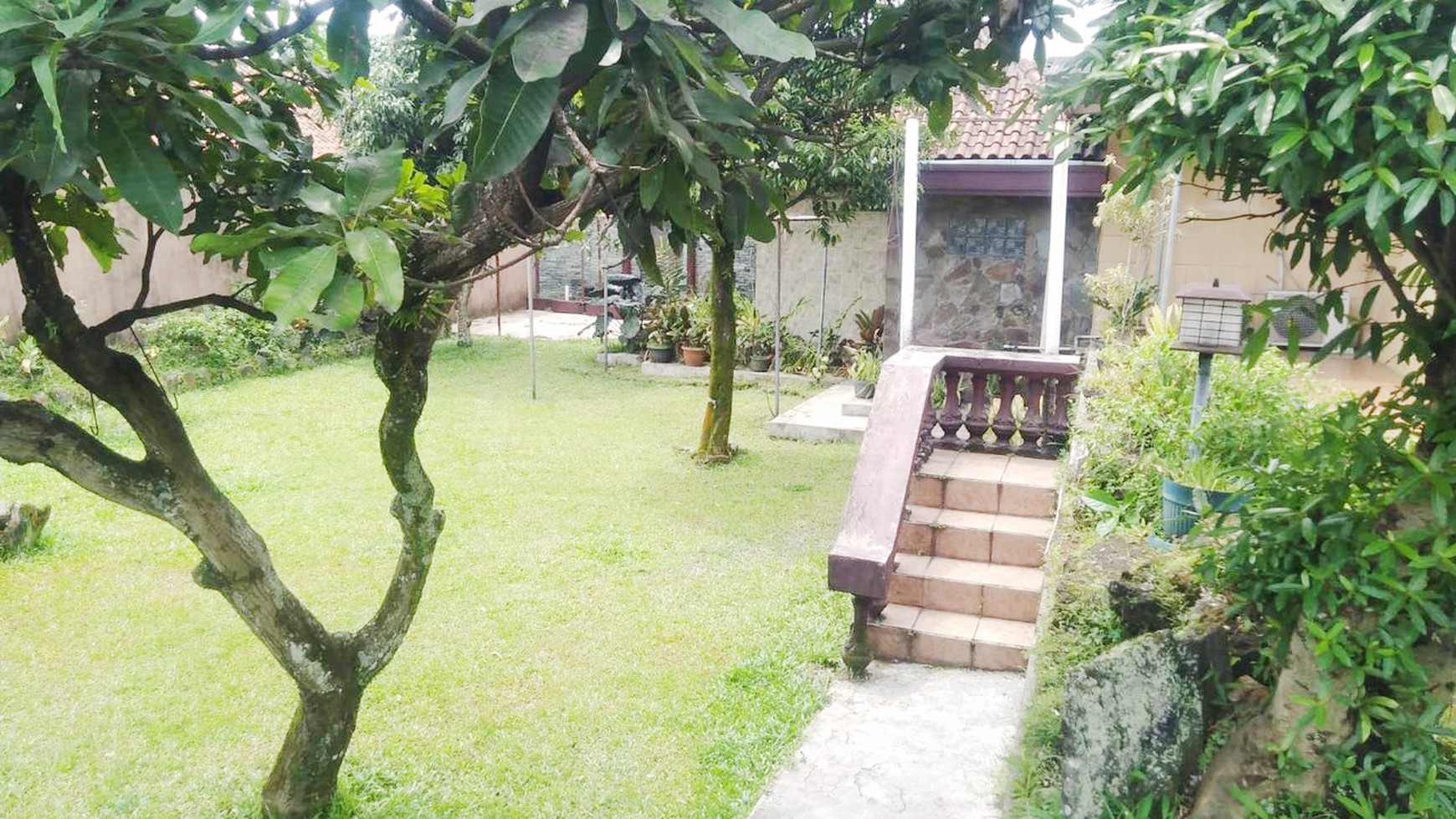 Rumah Bagus Di Jl Kapten Yusuf Bogor Selatan Jawa Barat