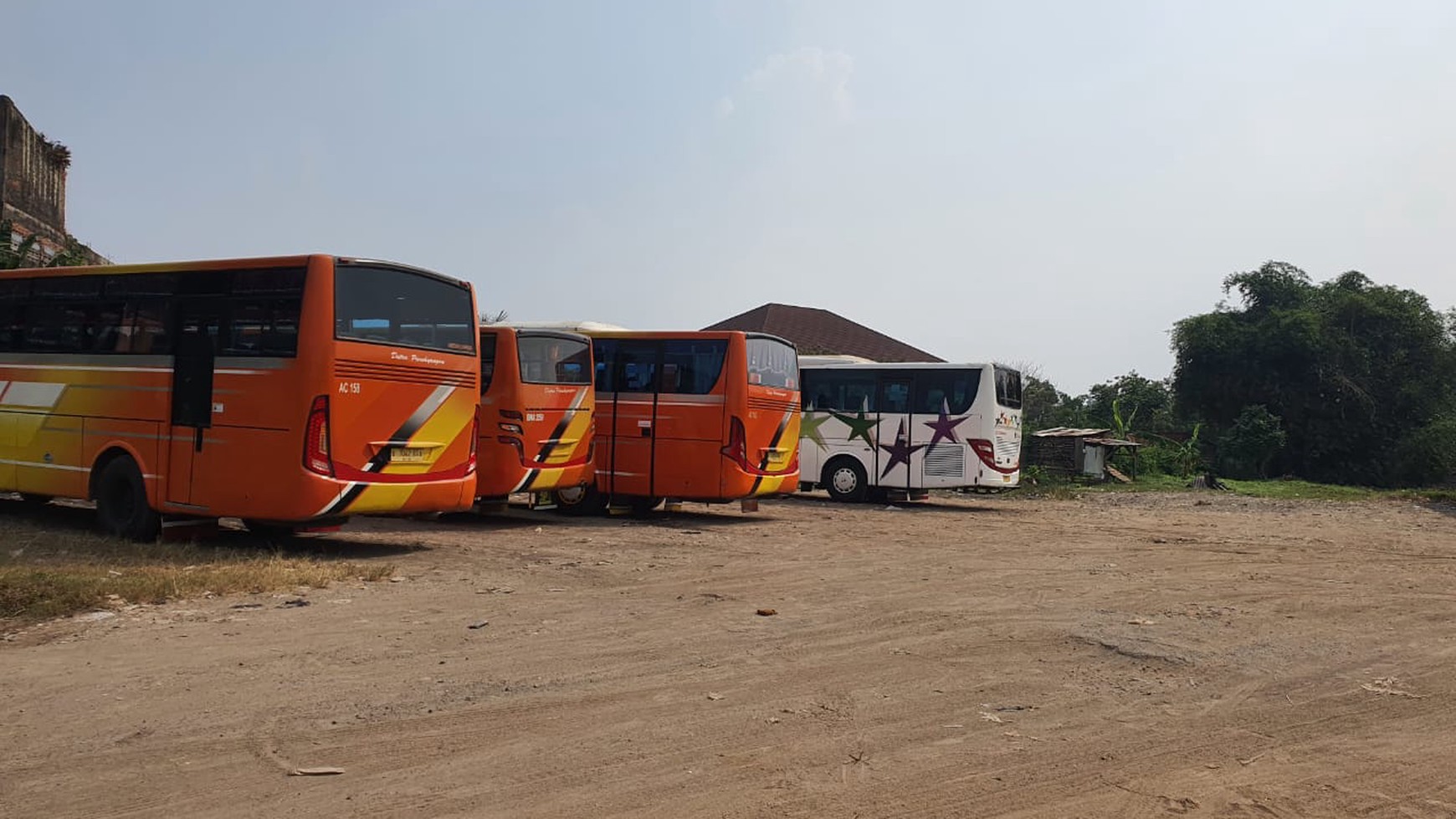 Tanah Kavling Komersial Bisnis Usaha di Jalan Raya Cibarusah Serang Cikarang Selatan