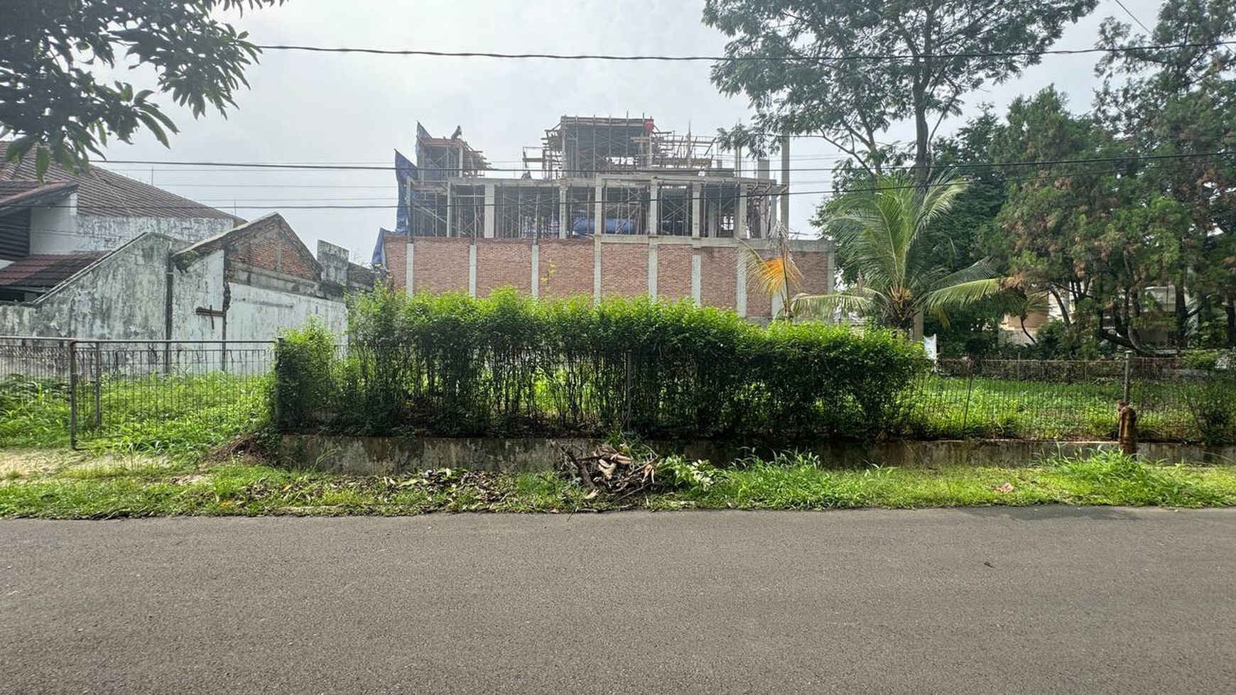 Kavling Hoek Siap Bangun Di Cluster Elit Bintaro Jakarta Selatan