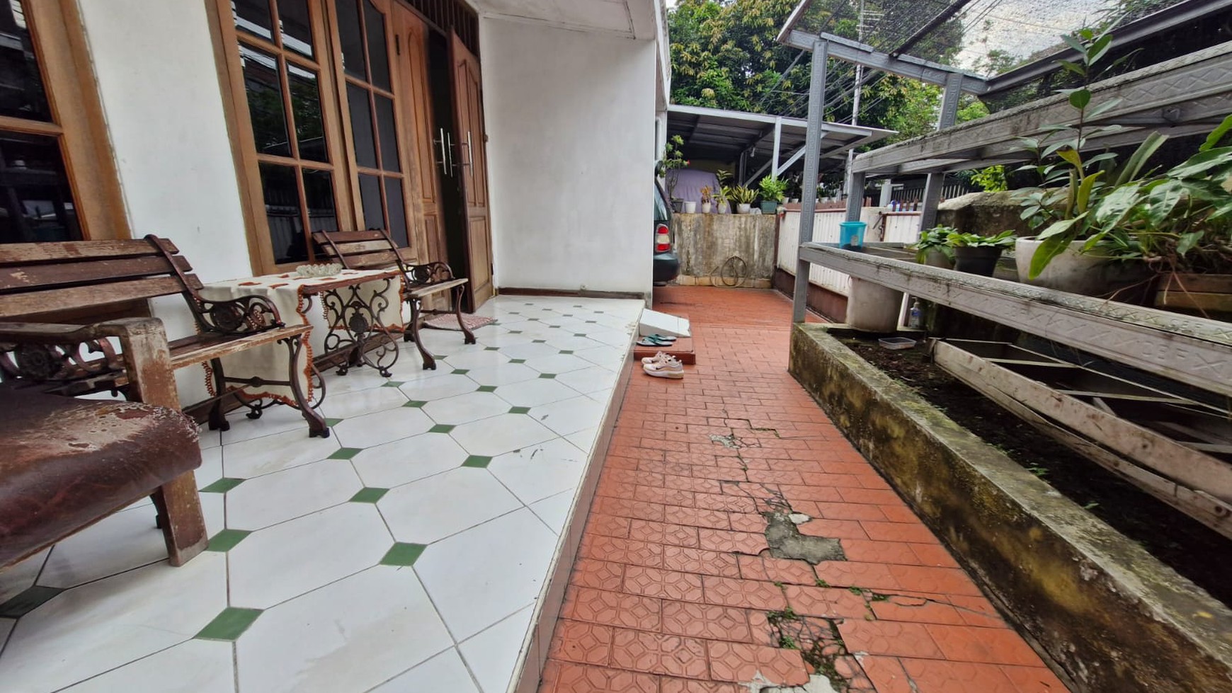 Di Jual Rumah strategis di Jl. Gaharu, Cipete, Jakarta Selatan