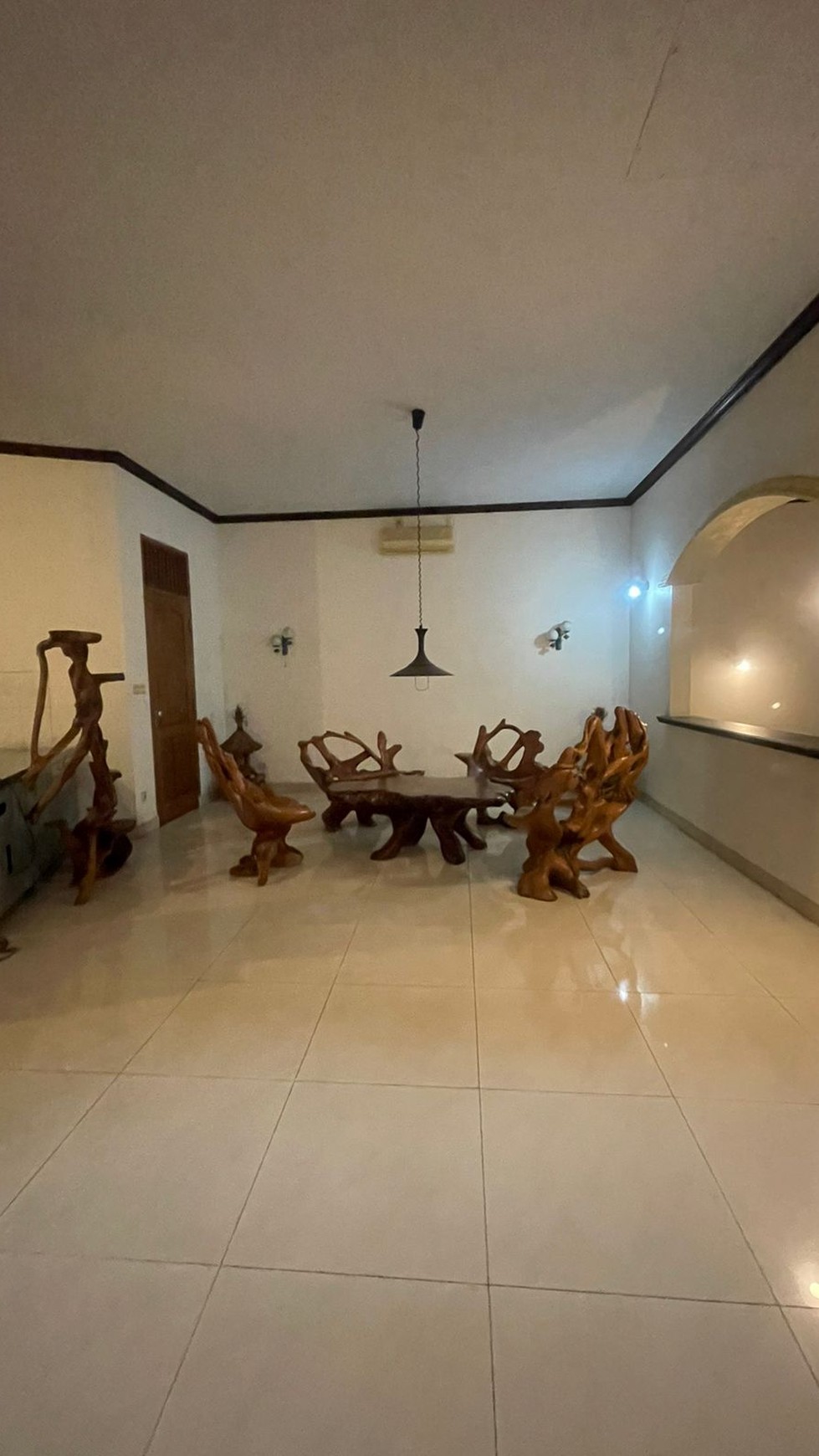 Dijual Rumah di JL. S Cimandiri Taman Tirta Golf BSD Tangerang