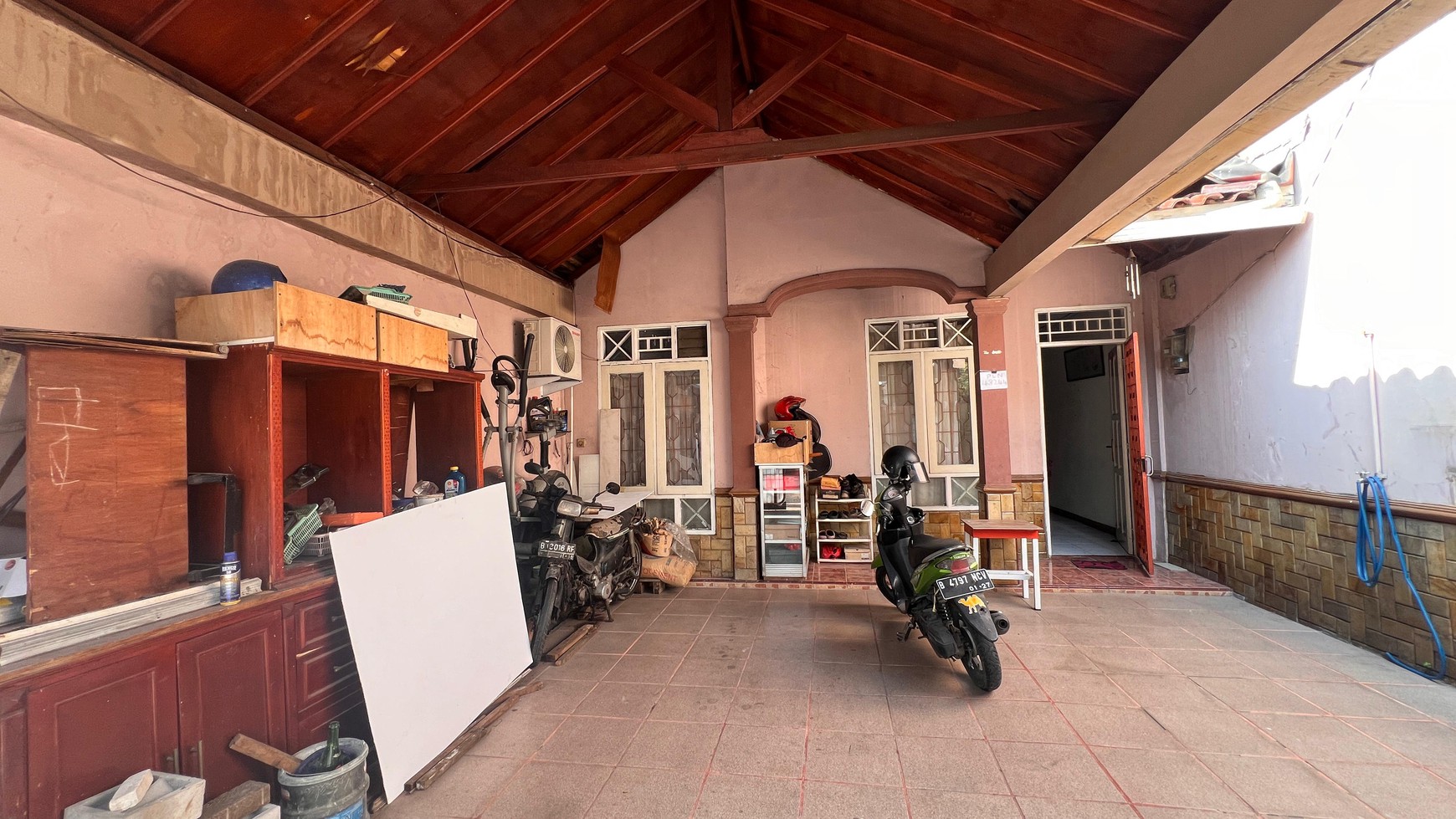 Rumah Hitung Tanah Area Cipete