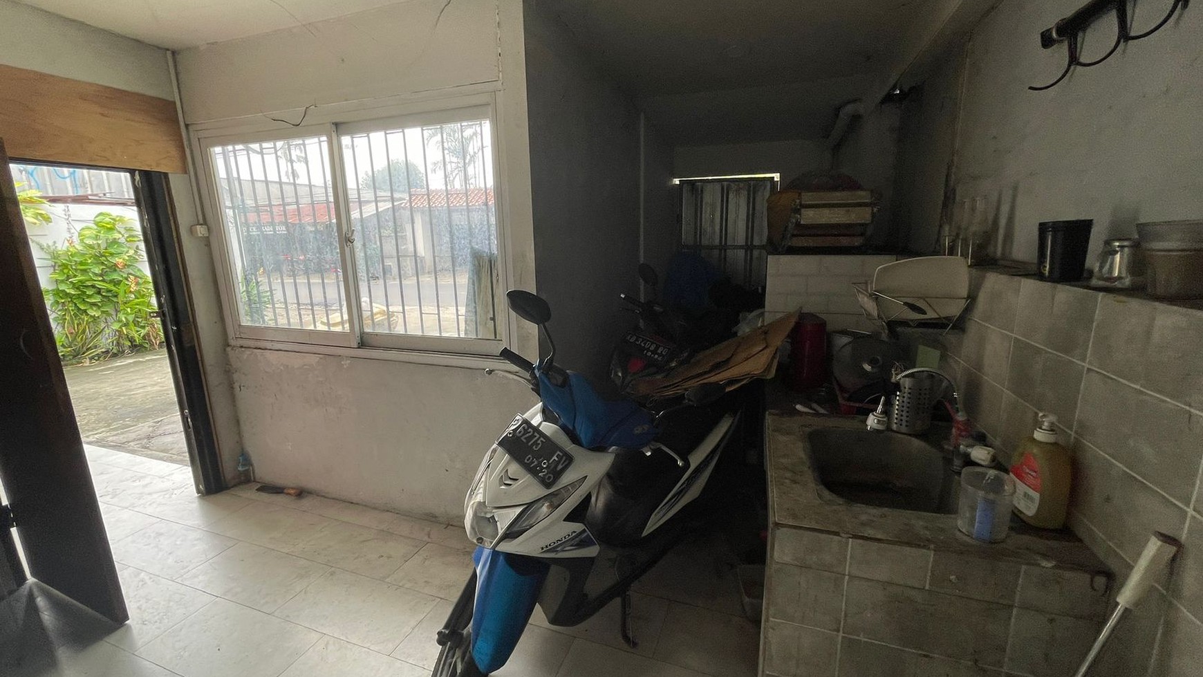 Rumah Hitung Tanah Area Cipete