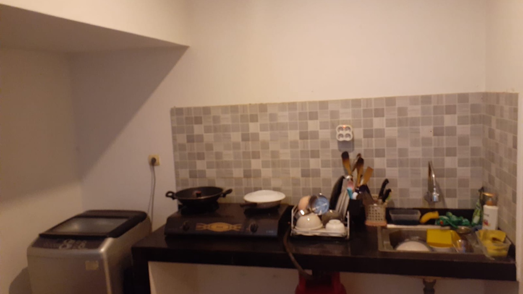 Rumah Hitung Tanah Area Cipete