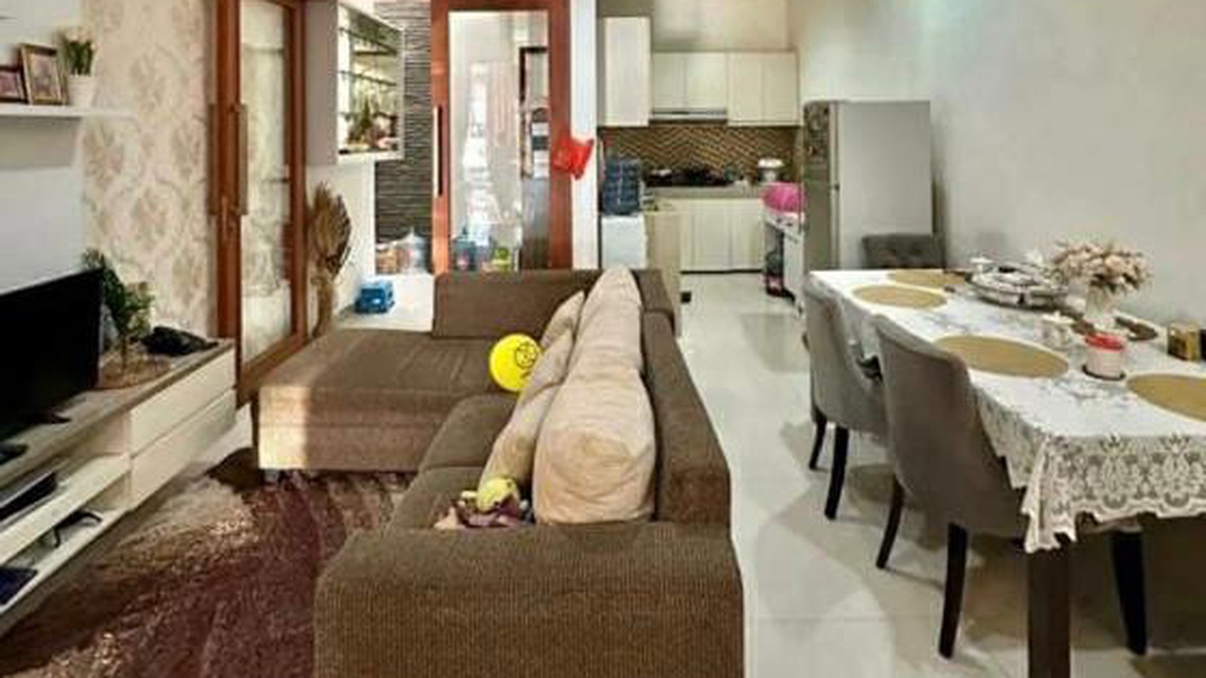 Rumah Hitung Tanah Area Cipete