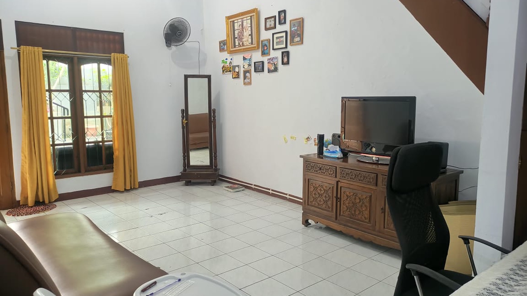 Rumah Hitung Tanah Area Cipete