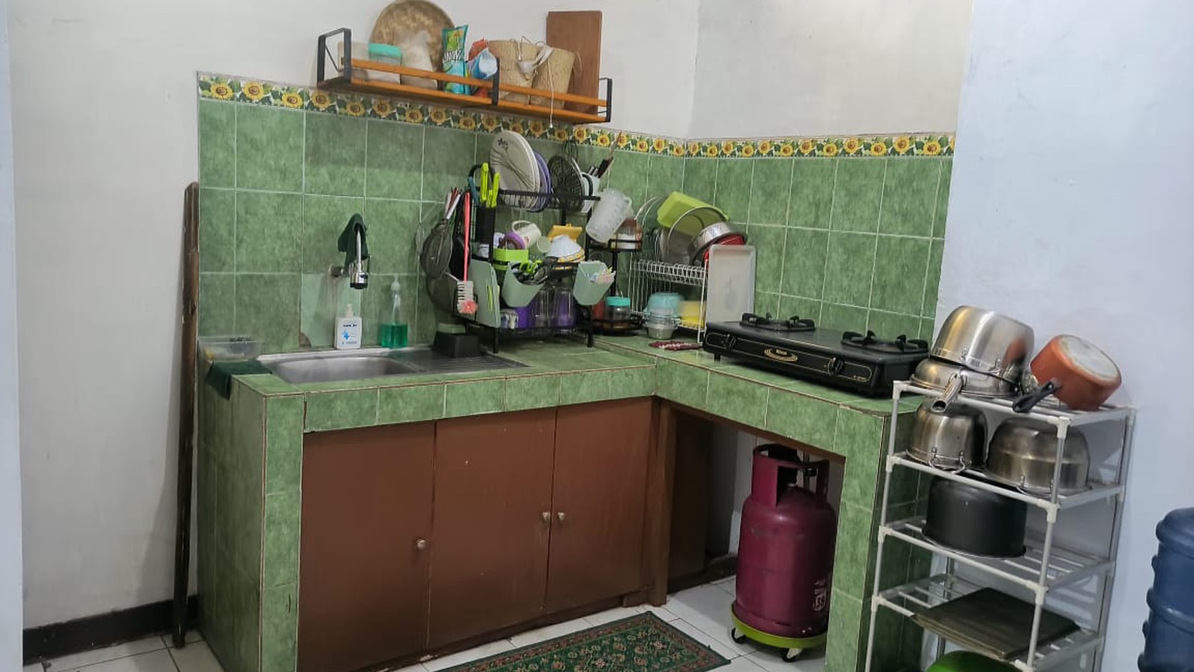 Rumah Hitung Tanah Area Cipete