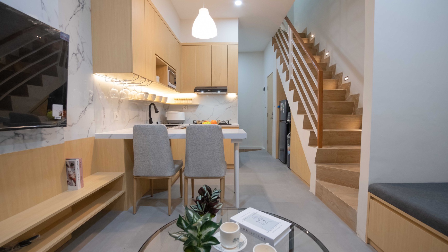 Rumah Hitung Tanah Area Cipete