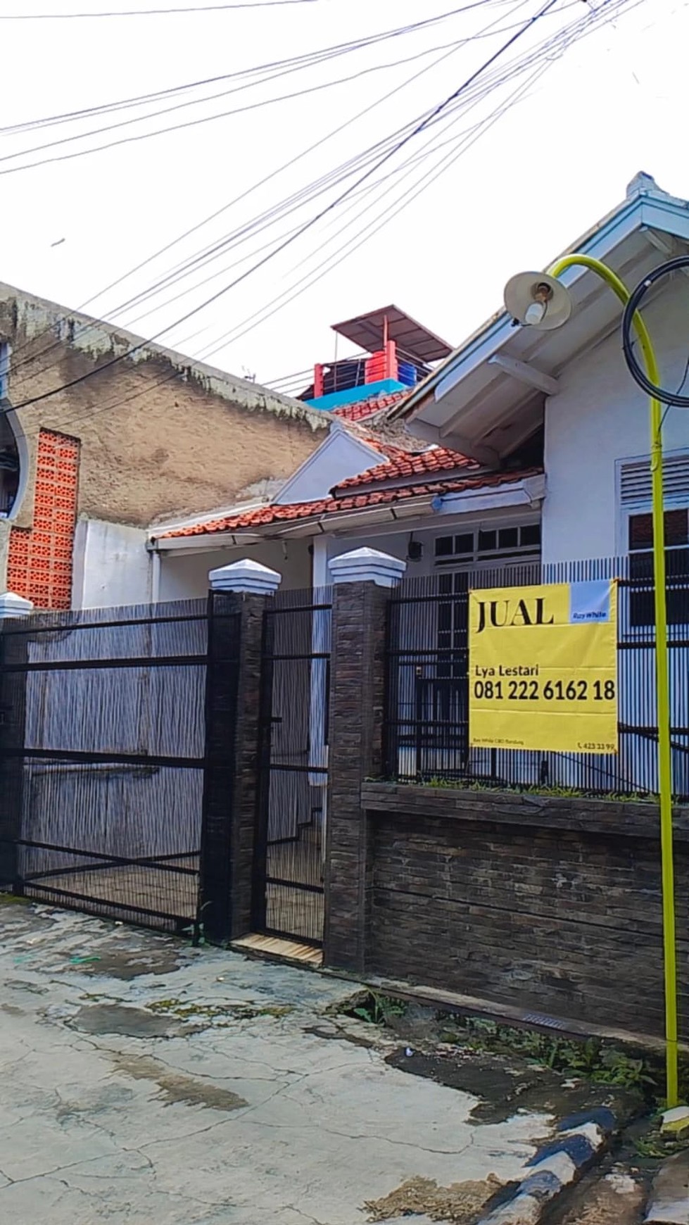 RUMAH KOKOH NAN ADEM DI PASIRJATI CIJAMBE UJUNGBERUNG BANDUNG