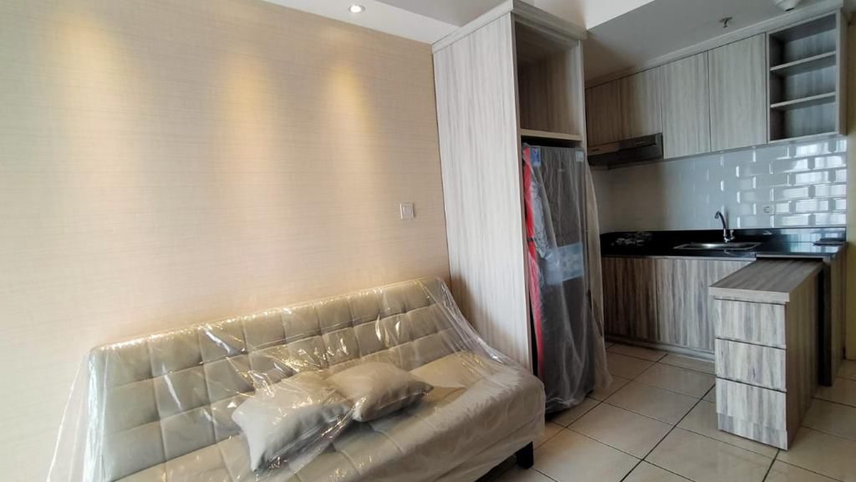 Apartemen 2 BR furnished siap huni di Gading Serpong sebrang Summarecon Mall Serpong