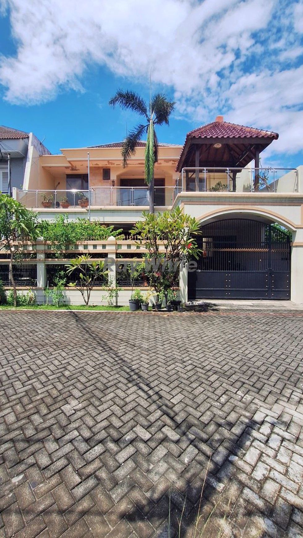 Perumahan Kertajaya Indah Rumah Klasik Mediteranian Dengan Lokasi Strategis Dan Row Jalan 4 Mobil Dekat Dengan Segala Akses 