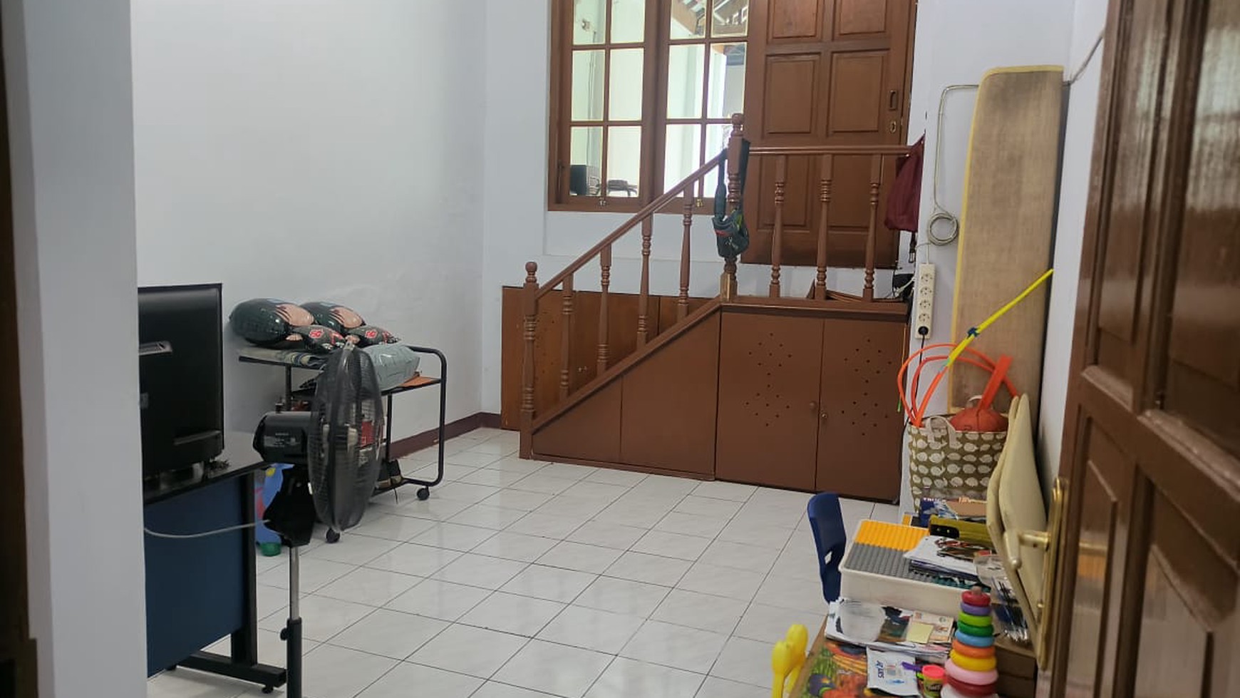 Rumah Bagus Di Jl Depsos Pesanggrahan Jakarta Selatan