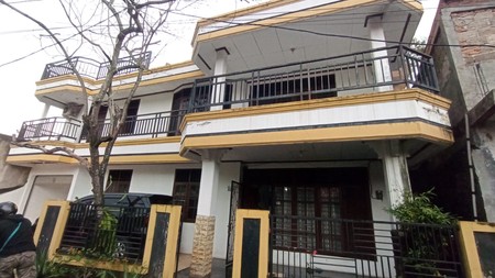 Rumah Bagus Di Jl H Gadung Pondok Ranji Tangerang Selatan