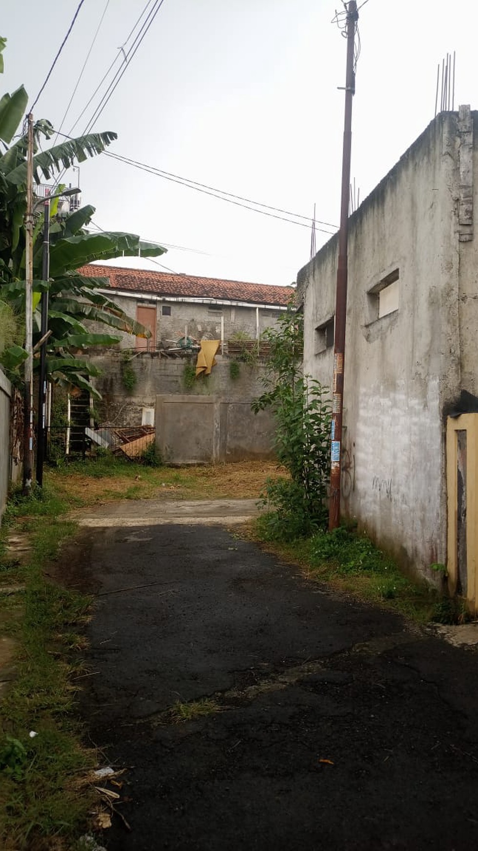 Rumah Bagus Di Jl H Gadung Pondok Ranji Tangerang Selatan