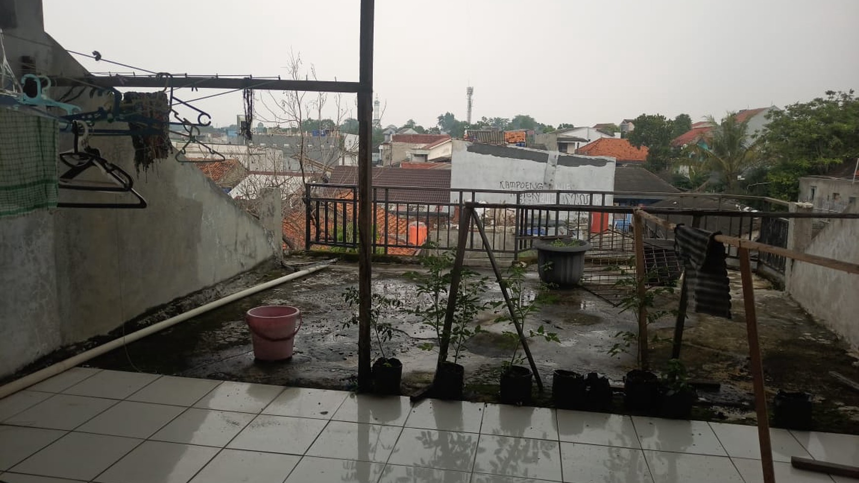 Rumah Bagus Di Jl H Gadung Pondok Ranji Tangerang Selatan