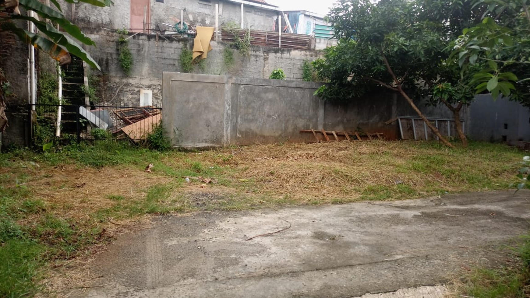 Rumah Bagus Di Jl H Gadung Pondok Ranji Tangerang Selatan