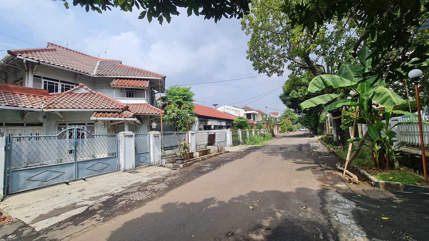 Rumah Hitung Tanah Area Cipete