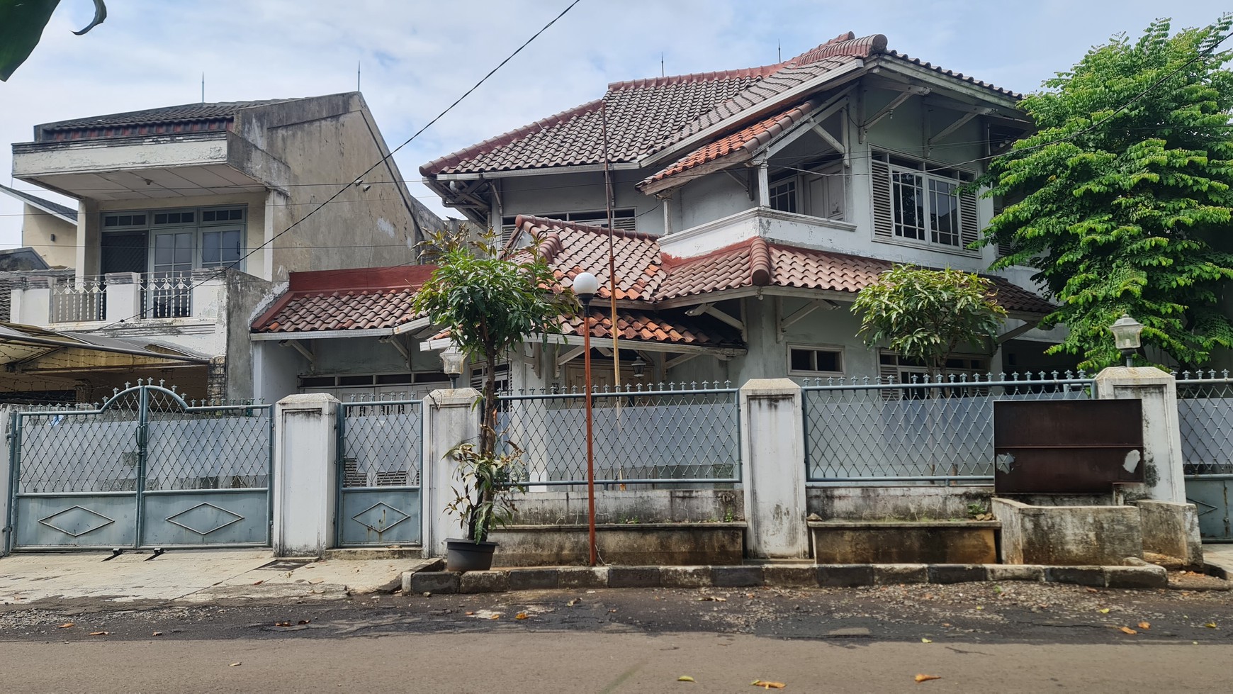 Rumah Hitung Tanah Area Cipete