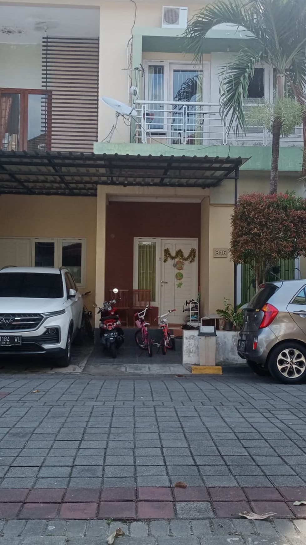 Rumah Hitung Tanah Area Cipete