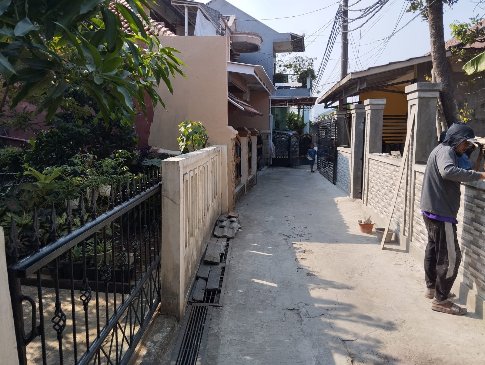 RUMAH DIJUAL JALAN PATRIOT DALAM JAWA BARAT