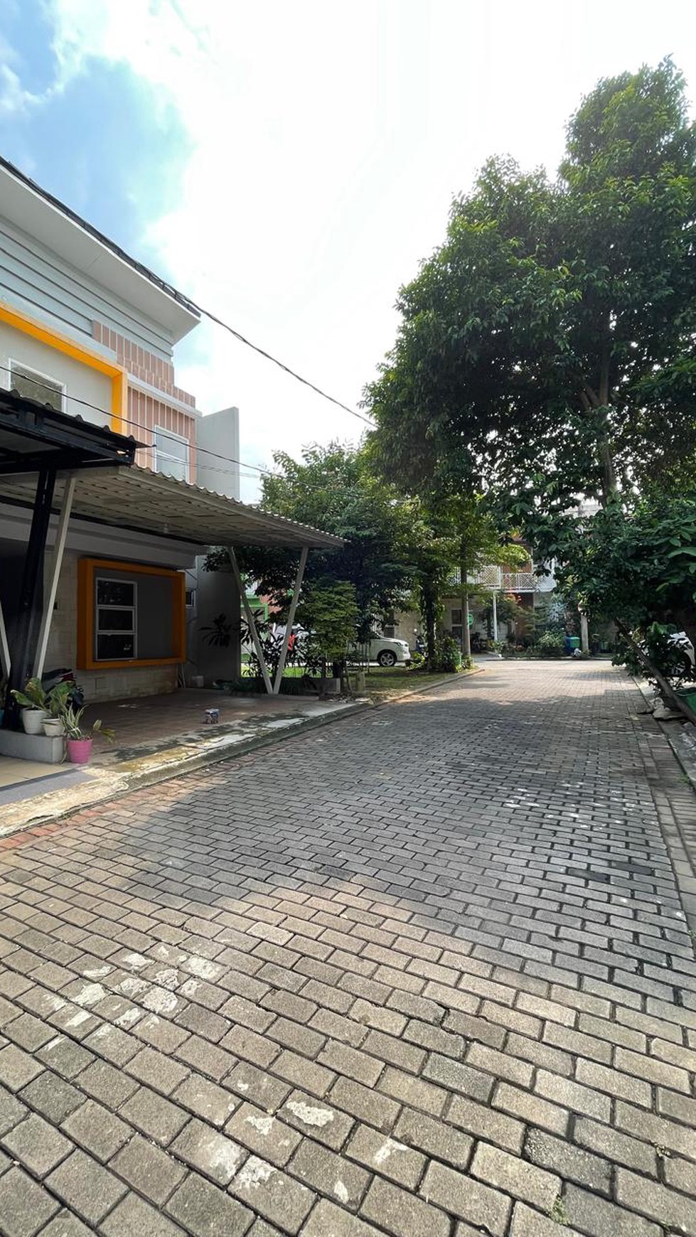 Dijual Rumah Siap Huni Lokasi Strategis di Serpong