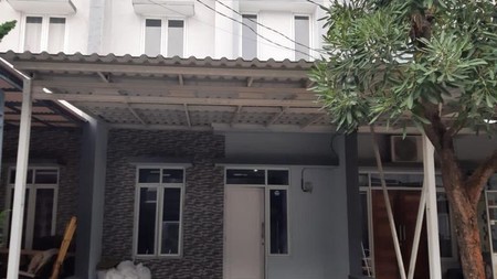 Rumah Minimalis Siap Huni dekat Pasar Segar Graha Raya @Paku Jaya